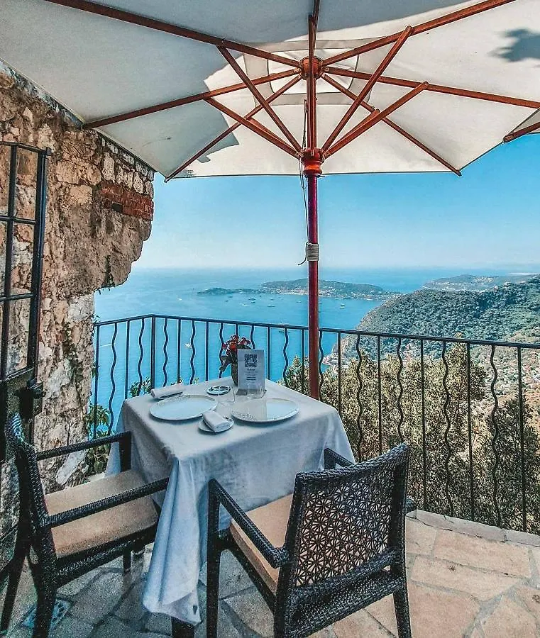 Studio Au Calme, Avec Terrasse Et Parking A Eze Village 0*,  France
